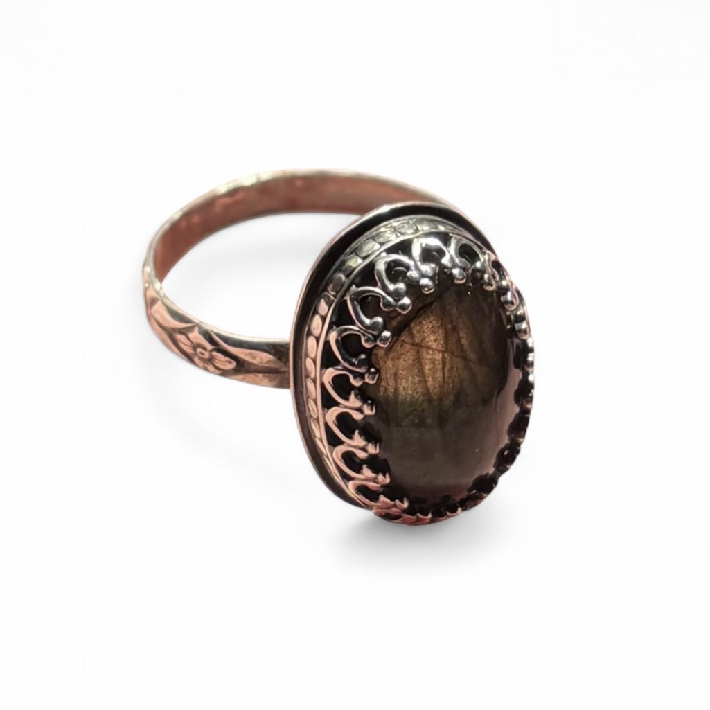 Handmade Labradorite Ring With Flower Band Detail  Size 6